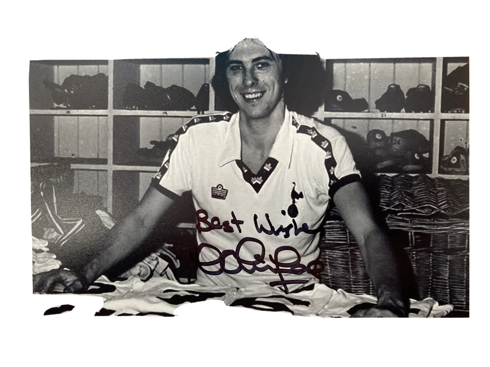 Colin Lee Tottenham Spurs Hand Signed 7x5 bordered photo Autograph - Image 1 of 1