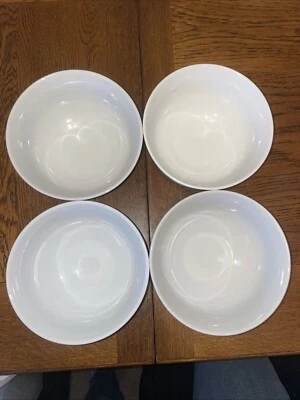 BIA Cordon Bleu ~ Juego de 4 ~ CEREAL BLANCO SÓLIDO / SOPA / TAZONES DE POSTRE ~ 5,5" Foto 1 de 4