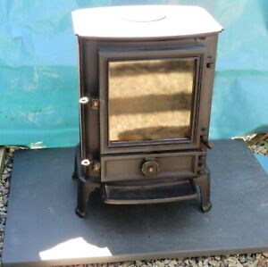 Stovax "Brunswick" 5.5Kw Wood burning stove Black/Green + New Slate hearth