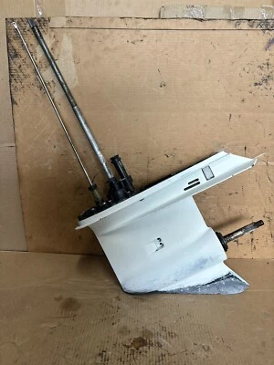 Caja de engranajes de unidad inferior 150-225 HP Johnson Evinrude & Ficht 25” Foto 1 de 4