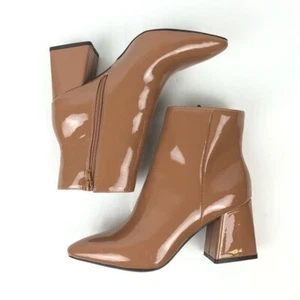 Women's Bamboo Camel Faux Patent Leather Chunky Block Heel Ankle Bootie Size 6 - Picture 1 of 6