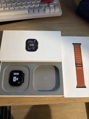 Apple Watch Ultra 3 49mm- Black Titanium (GPS+LTE) - Image 1 of 4