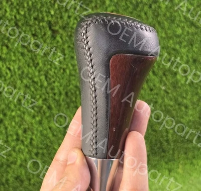 Pomo de cambio Lexus Gx460 2014-2017 fabricante original color negro usado: se adapta a Lexus Foto 1 de 4