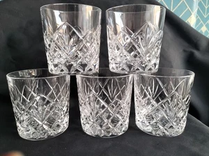 SCHÖNE HOCHWERTIGE WHISKEYBECHER AUS GESCHLIFFENEM KRISTALL - 5 STÜCK - Bild 1 von 5