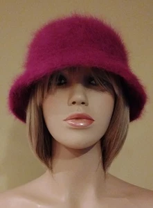 Neu mit Etikett flauschiger Fischerhut 80 % Angorafell lila Einheitsgröße - Bild 1 von 3