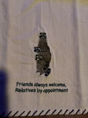Park Designs Embroidery Friends Welcome Relatives By Appointment Towel Pre-owned - Изображение 1 из 4