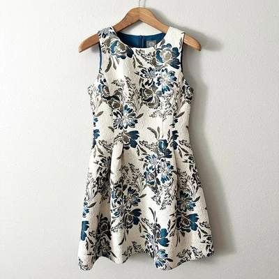 Vince Camuto Fit n Flare Sleeveless Jacquard Semi-formal Dress women’s size 10 - Image 1 of 4