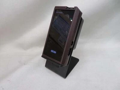 Fiio M17 Transportable Digital Audio Player DC power supply mode - Image 1 of 4