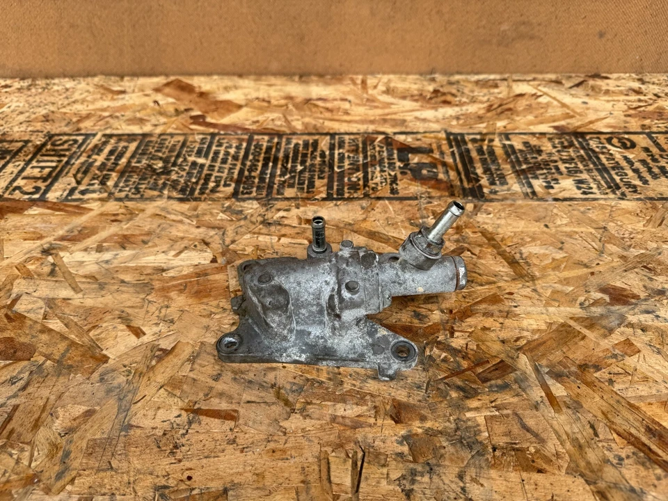 INFINITI Q50 Q60 2016-2023 OEM ENGINE MOTOR OIL HOUSING ASSEMBLY 3.0T V6 - Image 1 of 4