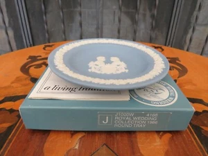 Wedgwood Jasperware Royal Wedding Sarah Ferguson & Prince Andrew 1986 Tray Dish - Picture 1 of 3
