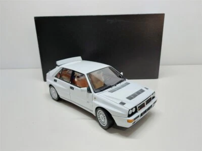 LANCIA DELTA HF Integrale Evo II Bianco del 1992 - 1/18 Kyosho art. 08343W - Immagine 1 di 4