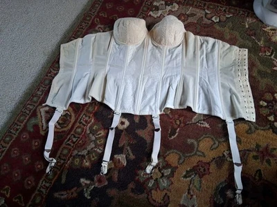 Corsé vintage Merry Widow Warners con ligas Foto 1 de 4