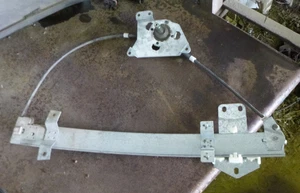 Ford Falcon EF EL Right Front Manual Window Regulator - Picture 1 of 2