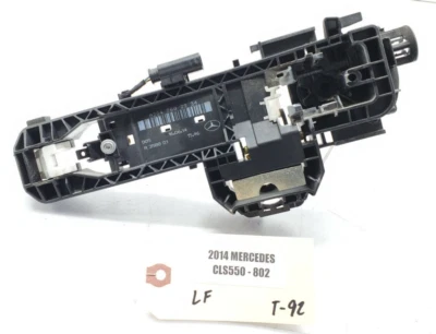 Mercedes-Benz CLS550 2012-2018 marco de manija de puerta exterior delantera del conductor OEM. Foto 1 de 4