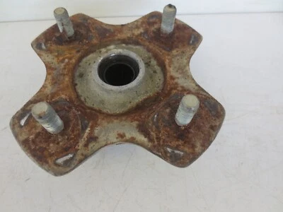 Honda Rancher 400 2004 ATV usado OEM rueda trasera derecha eje cubo Foto 1 de 2