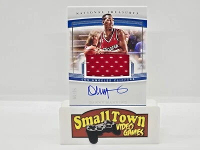 2019 Panini National Treasures Clutch Factor Signatures /99 Danny Manning Auto - Image 1 of 4