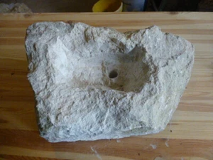Quellstein Brunnenstein mit Loch für Quellsteinbrunnen Naturstein Nr. 47 Unikat - Bild 1 von 9