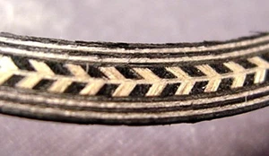CHITARRA TRADIZIONALE A SPINA DI PESCE SOUNDHOLE - Foto 1 di 3