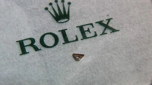Rolex Genuine 2030 Caliber Plate for Balance Stop Spring - Part 2030-4459 - Picture 1 of 2
