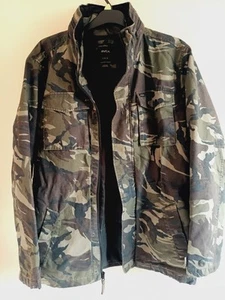 Rvca Woodland Camo Balance Of Opposites Jacket Men's Size L - Picture 1 of 3