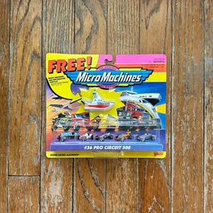 GALOOB MICRO MACHINES 1996 #36 PRO CIRCUIT 500 BONUS Harbor Patrol Boat 65020 - Picture 1 of 5