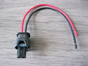 For BMW Fuel Injector Wiring Connector Pigtail Plug Socket GENUINE 7543312-02 - Picture 1 of 6
