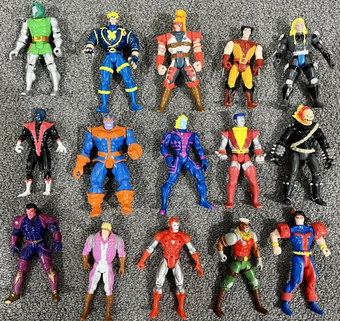 Marvel  X-Men Action Figures - Lot # 3 - 15 Pieces - Wolverine Ghost Rider Cover