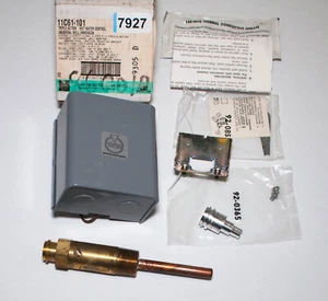 White Rodgers  11C61-101 AquaStat Triple Action Hot Water Control - Picture 1 of 3