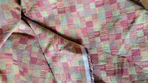 HOT PINK ORANGE LIME GREEN WOVEN CHECK Remnant UPHOLSTERY FABRIC - Foto 1 di 4