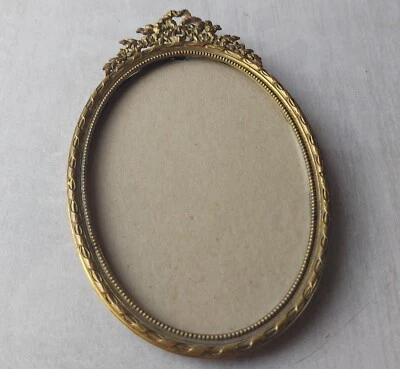 Ancien cadre porte photo mural, laiton doré / bronze, décor Louis XVI - Photo 1/4