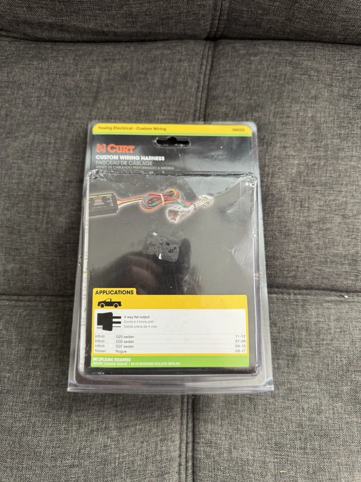 Conector Curt T 56033 cupé sedán para Nissan Rogue Sport INFINITI Q60 Select 15 Foto 1 de 2