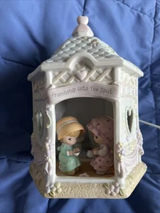 Precious Moments Friendship Hits The Spot Nightlight 1999 GAZEBO Tea Party - Picture 1 of 6