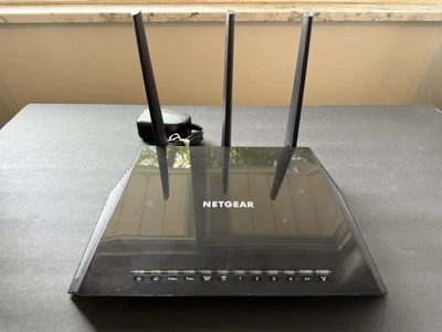 Netgear Nighthawk AC2100 (R7200) Smart WiFi Router - Image 1 of 3