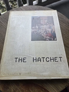1960 Washington  High School Yearbook Peincess Anne Maryland HATCHET - Picture 1 of 1