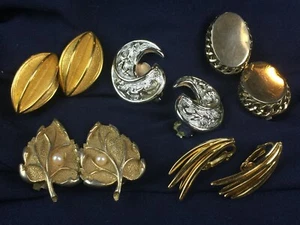 5 Pairs of Vintage Signed Clip Earrings Marvella, Emmons, Marboux, Venue USA, Va - Picture 1 of 12