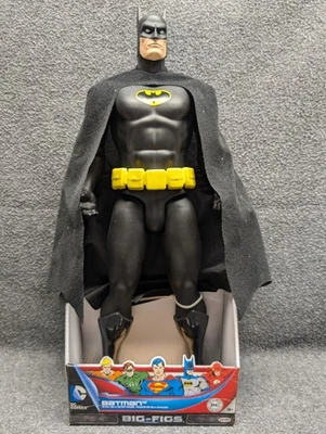 Figura de acción BIG FIGS 19 in BATMAN traje negro capa negra JAKKS PACIFIC  Foto 1 de 3