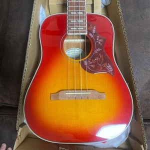 Final price reduction! ! Epiphone Hummingbird Tenor Ukulele - Picture 1 of 6