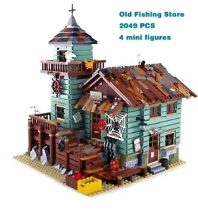 MOC Fishing Store Green Modula Building 2049 Pcs + 4 Figures NEW & Sealed - Picture 1 of 3