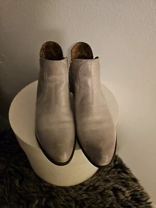 Ariat Western Grey Booties Wood Stack Heel Size 6B 10014283 - Picture 1 of 8