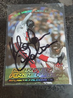 RARE 2000 Fleer Ultra GOLD Morten Andersen Hand Signed On Card Auto Falcons - Image 1 of 3