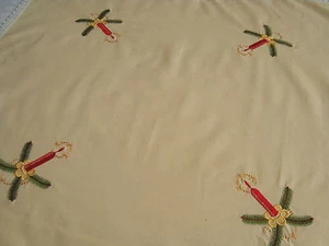 Vintage Christmas Xmas Embroidered small Tablecloth with Candles & fir branches - Bild 1 von 10