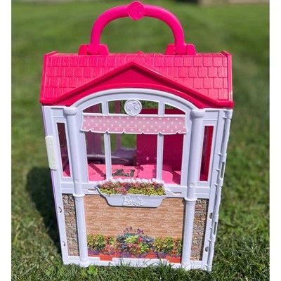 Barbie Casa de Muñecas Portátil 2 Pisos Casa Adosada Estuche de Transporte Juego Juguete Foto 1 de 4