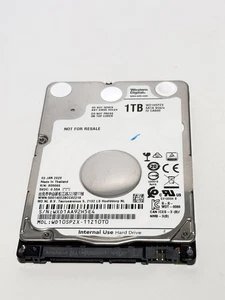 Western Digital WD10SPZX 1TB 2,5" SATA Festplatte - 5400 RPM - getestet - Bild 1 von 5