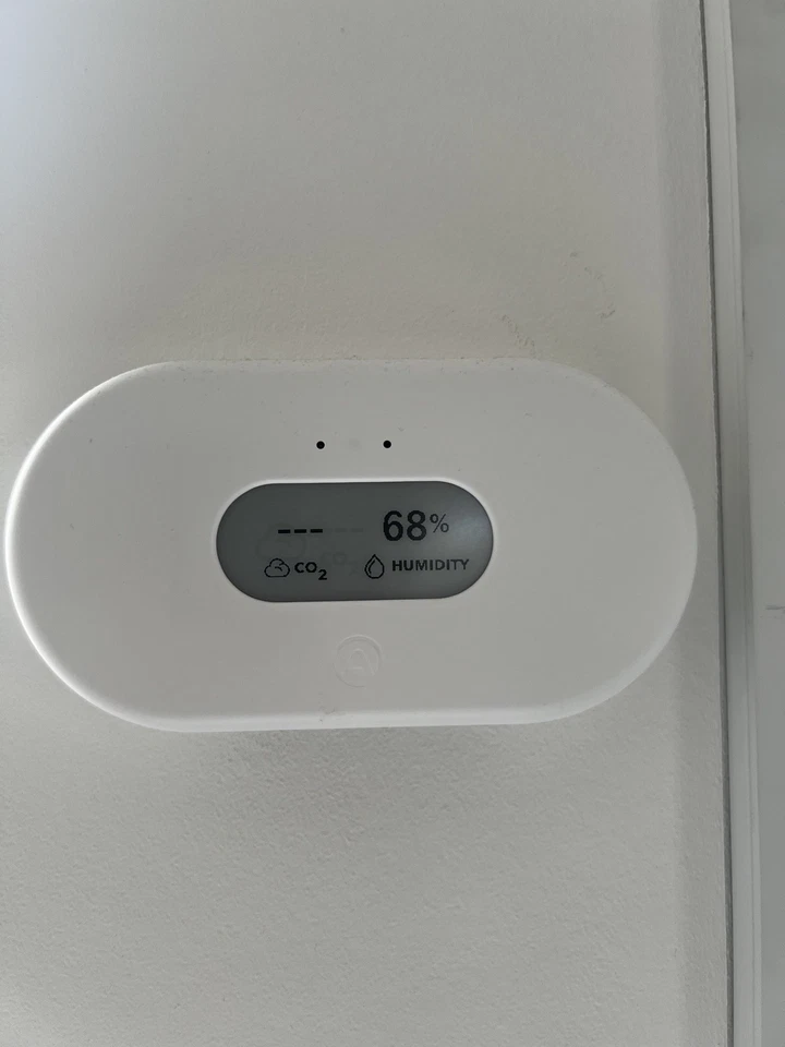 Airthings View Plus for Business Model 2969 Air Quality Sensor Radon Detector  - Image 1 of 4