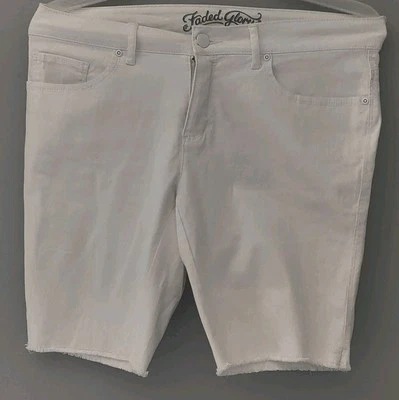Pantalones cortos de jean FADED GLORY Bermuda blancos para mujer talla 12 dobladillo áspero Foto 1 de 4