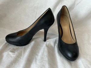 9 & Co Kenori Leather Pointed Toe Low Pumps Sz 5 M Solid Black High Heels Career - Picture 1 of 10