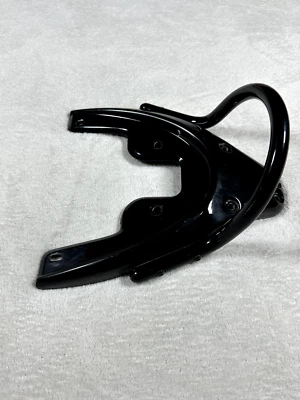 PLACA BASE/ALÇA HARLEY DAVIDSON V ROD VRSCDX VRSCAW 2007-2011 Preta - Imagem 1 de 4