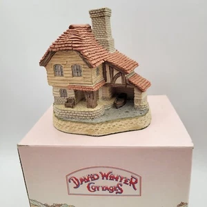Vintage David Winter Cottages British Traditions March THE BOAT HOUSE mit Box Echtheitszertifikat - Bild 1 von 11