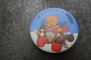 Superted I'm A Protector Of Animals Pin Badge Button (L1B) - Picture 1 of 2