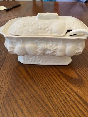 Vintage Aquecimento Elétrico Molho Barco Porcelana Design de Frutas Brancas - Imagem 1 de 4